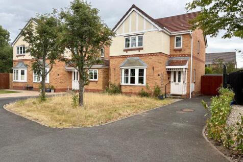 8 Shawbury Front Photo.jpg