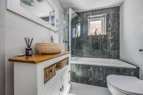 20 Milebush Road, Southsea-Small-PorticoMarketing-