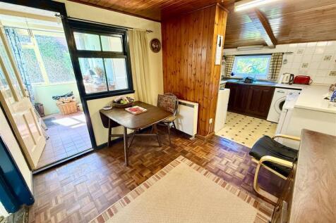 kitchen breakfast room