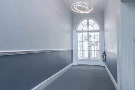 entrance_area
