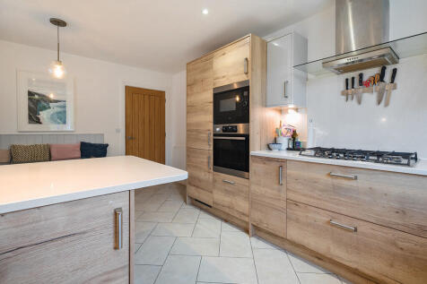 Kitchen/Dining Ro...