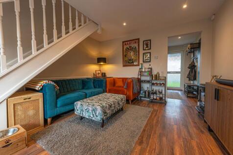 Living Room/Dining Room