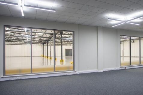 30 Murdock Road Bicester internal 2.jpeg