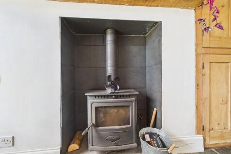 CAM02089G0-PR0561...