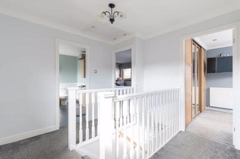3 bed, 1 bath Terraced in Leeds - Photo 10
