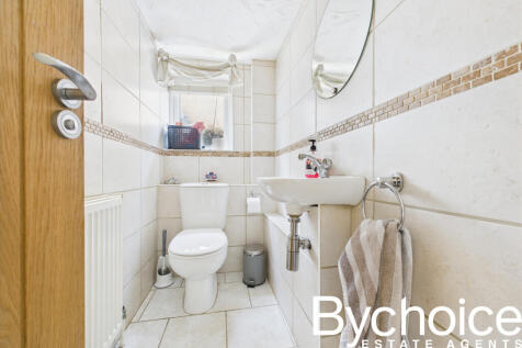 CAM05454G0-PR0032-STILL022