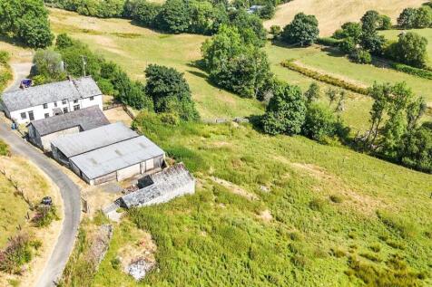 Hay Barn & Lambing Shed