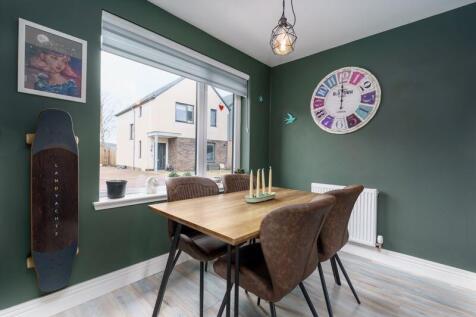 3 bed, 1 bath End of Terrace in Leeds - Photo 6