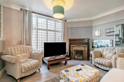 Lounge 3