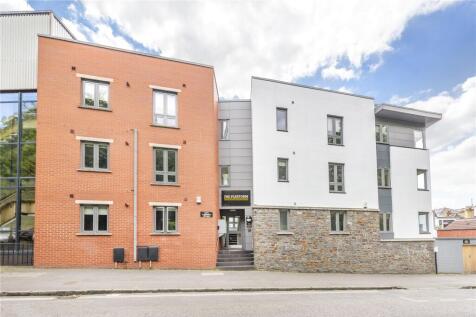 Welcome to The Platform, our student accommodation based in the popular Montpelier BS6 location, offering a variety of apartments ranging from one bedroom apartments up to four bedroom cluster apartme