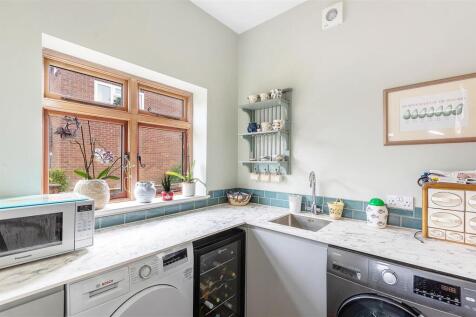 The Old Chapel ph11.JPG