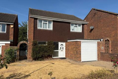 82 burleigh front