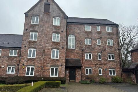32 Broom Lane