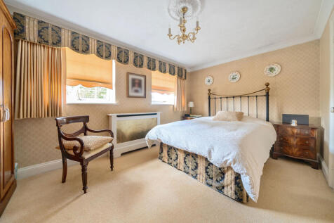 1313440-39-685946...