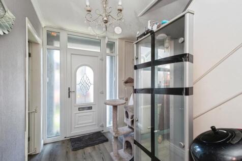 pbox-IMG.jpg