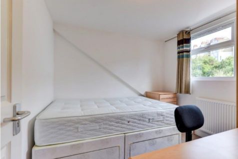 138 Balfour Road Bedroom 5 (2)