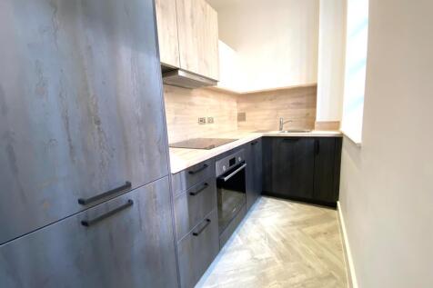 ** Zero Deposit Guarantee Available **
**Available August ** LOCATED IN THE JEWELLERY QUARTER ** FURNISHED ** ZERO DEPOSIT AVAILABLE **