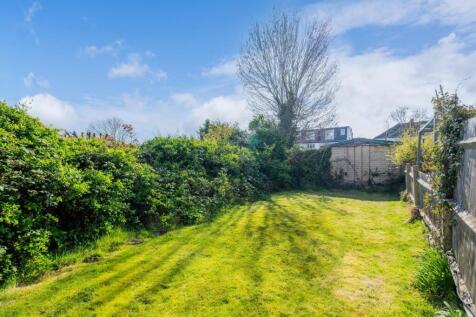 3 bed, 1 bath End of Terrace in manchester - Photo 3
