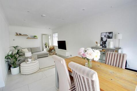 Living Dining Room.jpg