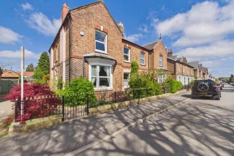 4 Bedroom Semi-Detached House - For Sale