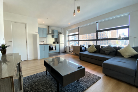 A spacious apartment with two double bedrooms in the ever popular MM2 Building located in Ancoats. The apartment comes furnished, offers plenty of space, feels bright and airy throughout and positione