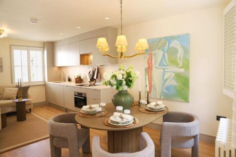 Dining / Reception