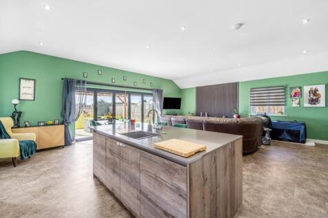 16 Highstock Lane (Gedney Hill)-21