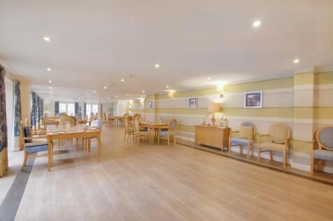 8535934-interior22 (Medium).JPG