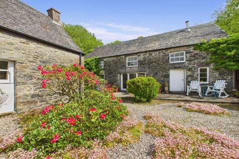 CAM03481G0-PR0098-STILL018