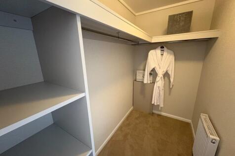 Walk In Wardrobe