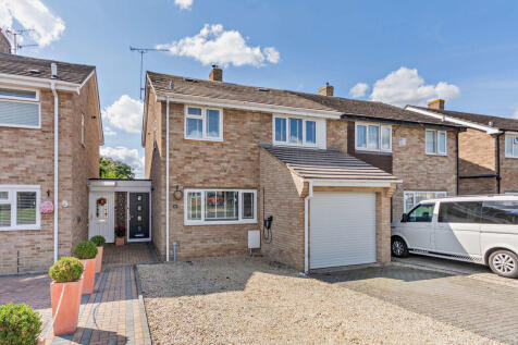 8663137-exterior0...