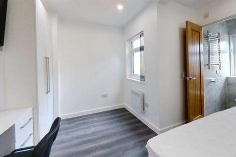 47-Exeter-Road-Bedro