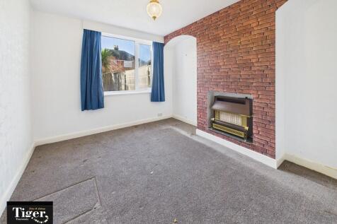 CAM02176G0-PR0768...