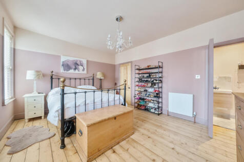 1332077-13-6890d5...