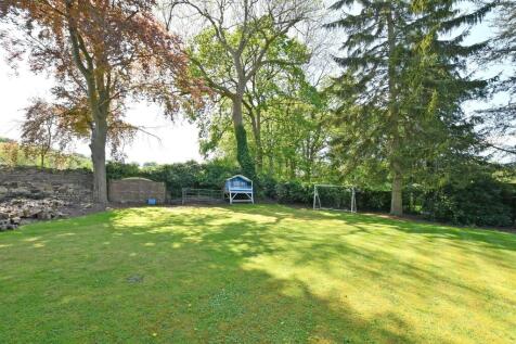 8 bed, 5 bath Detached in Sheffield - Photo 68