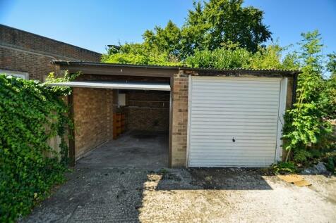 garage 2323.jpg