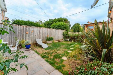 23 Graitney Close, Cleeve 31.jpg