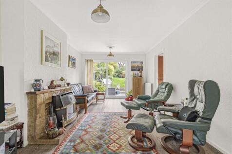 48 Spring Lane, Flore