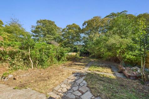 CAM02386G0-PR0142-STILL023