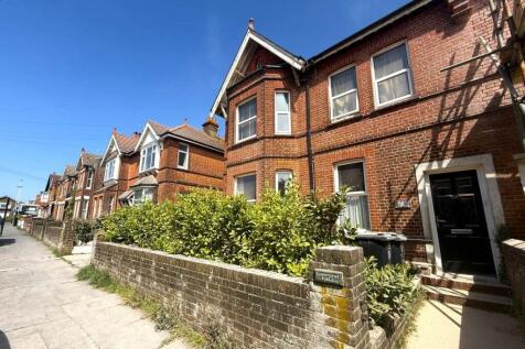 Flat in BN11 1RD