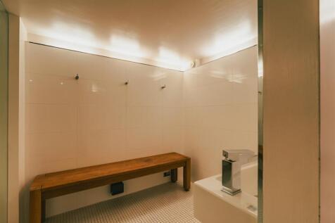 Changing/Shower Room