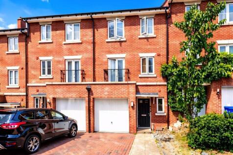 4 Bedroom House in IP4 2GH