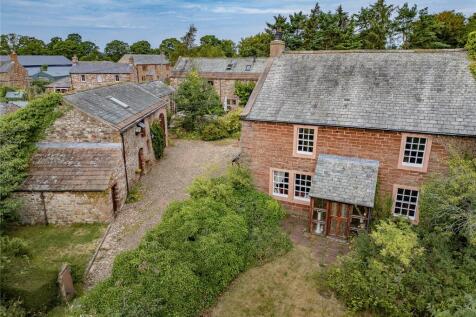 Gate Farm House