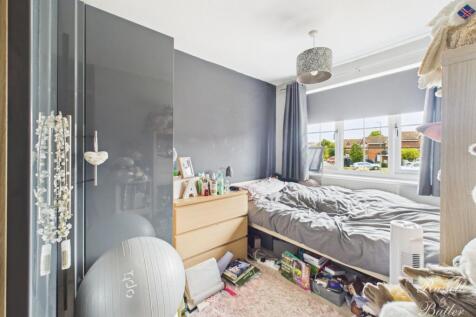 CAM02127G0-PR0304-STILL003