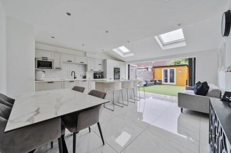 1333538-8-688b363a2253d - Copy.jpg