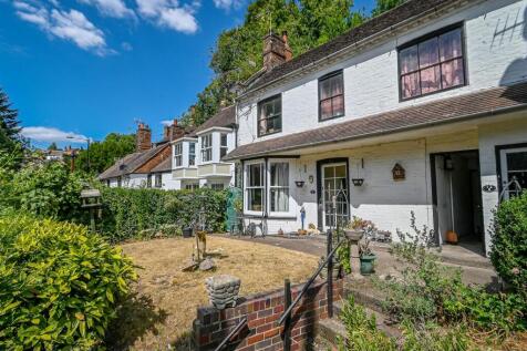 12c Hollybush Road-8.jpg
