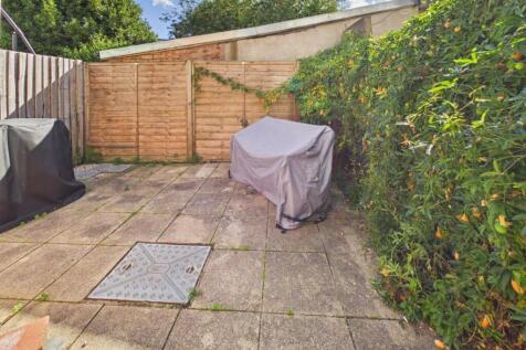 CAM01530G0-PR0493-STILL012.jpg