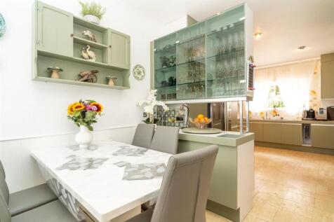 022-77 Allum Lane.jpg