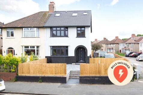 ***ALL BILLS INCLUDED***FIRST COME FIRST SERVED PARKING FOR TWO CARS*** Spacious double bedroom in a recently renovated six bedroom house share on Monks Park Avenue in Horfield, offered fully furnishe