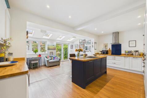 Open Plan Living Kitchen